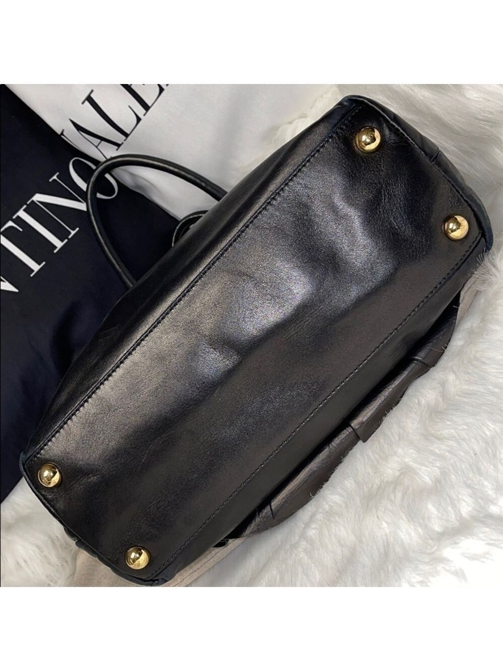 AUTHENTIC VALENTINO GARAVANI PETALE BLACK NAPPA LEATHER ROSETTE DOME BAG - Picture 14 of 14